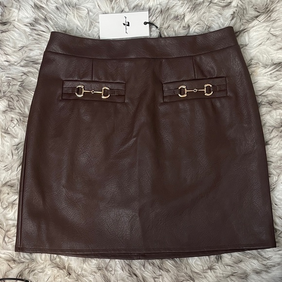 7 For All Mankind faux Leather Skirt - Picture 1 of 4